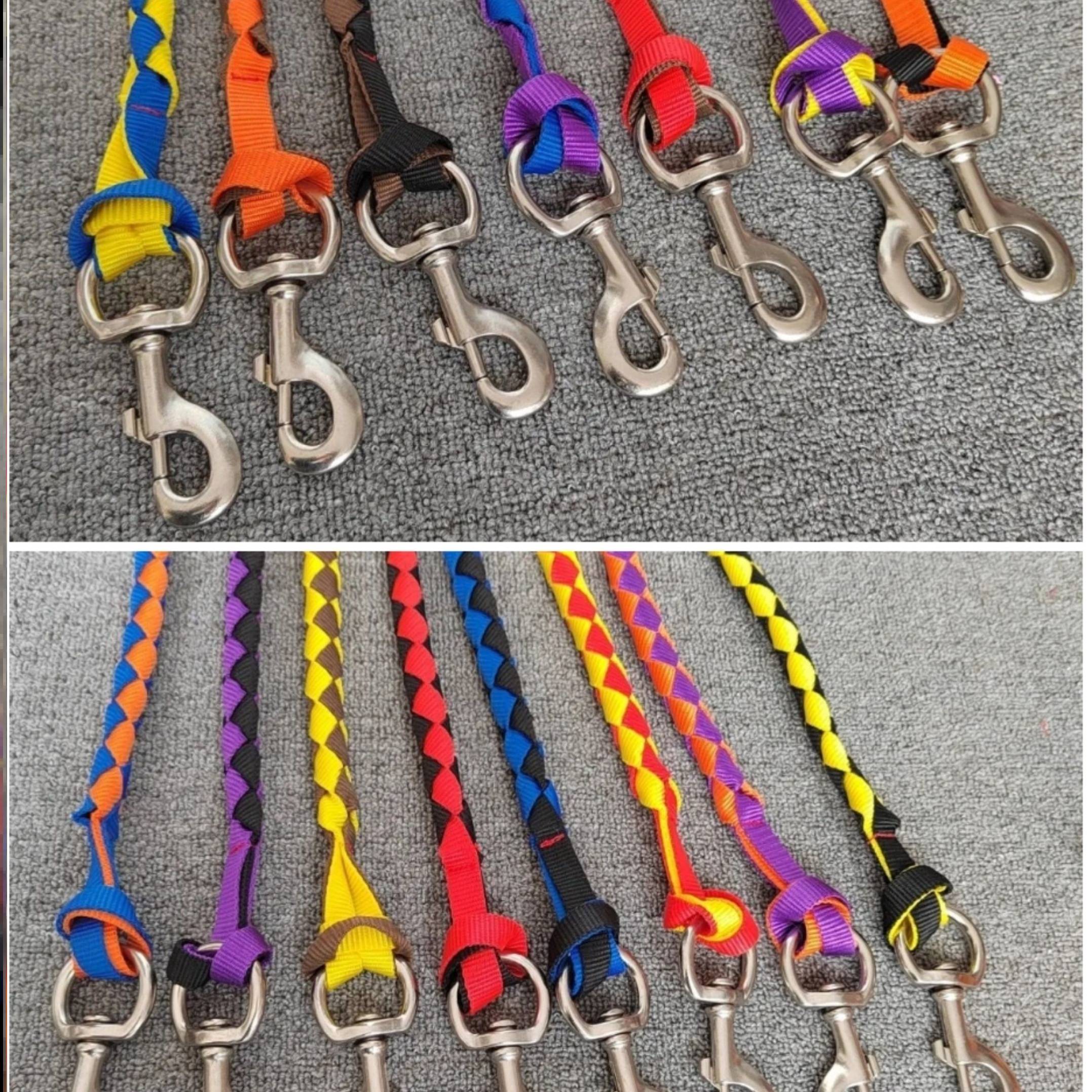 N87 - 2 m2 of random S-codes of colour with weave tow ropes (under 1 m shoulder height)